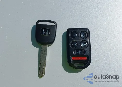 2006 Honda Odyssey Touring from USA, damaged, VIN 5FNRL38826B079319